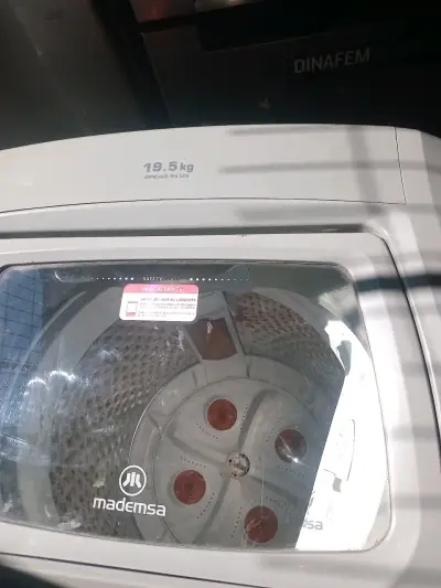 Lavadora Mademsa 19.5 kg en buen estado - miniatura 2