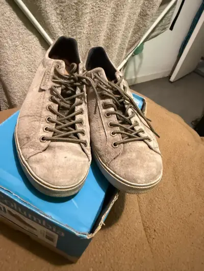Zapatillas casuales de gamuza Columbia grises - miniatura 1