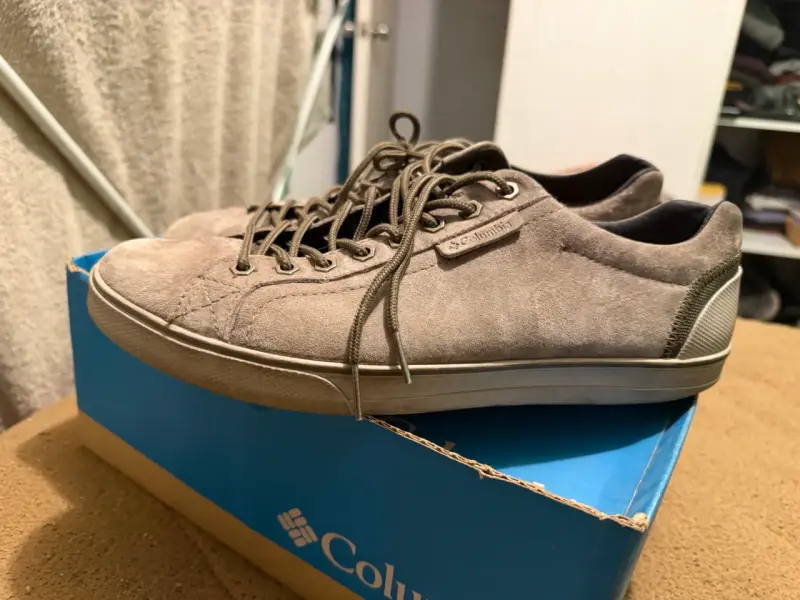 Zapatillas casuales de gamuza Columbia grises - 4