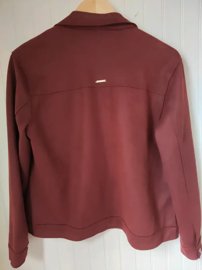 Chaqueta de mujer color burdeos Suburbia - 2