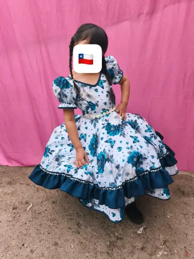 Vestido de huasa para niña con estampado floral - miniatura 1