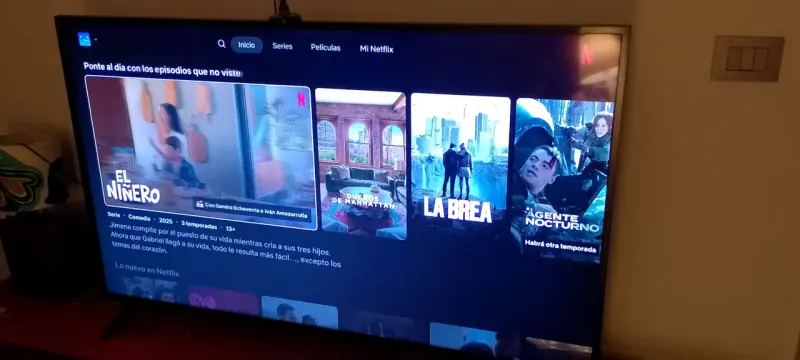 Televisor LG 55 pulgadas Smart TV con control remoto - 6