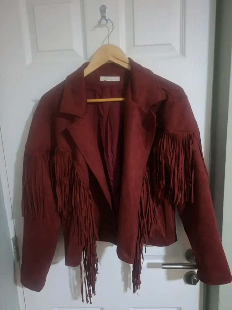 Chaqueta de gamuza con flecos color burdeos - 1