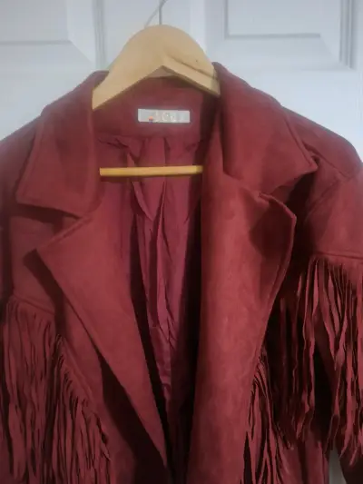 Chaqueta de gamuza con flecos color burdeos - miniatura 2