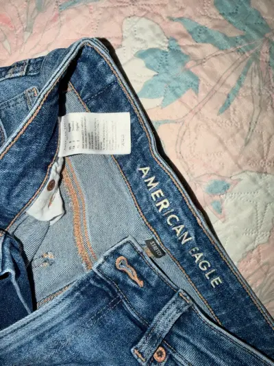 Jeans American Eagle azul para mujer - miniatura 3