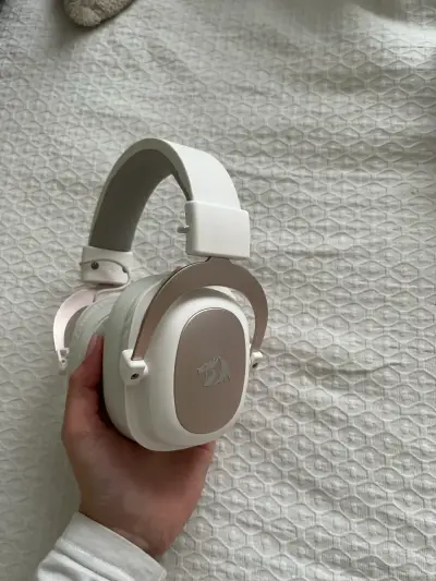 Audífonos gamer Redragon Zeus 2 blancos - miniatura 4
