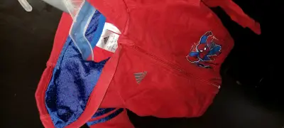Polerón infantil Adidas Spiderman rojo - miniatura 3
