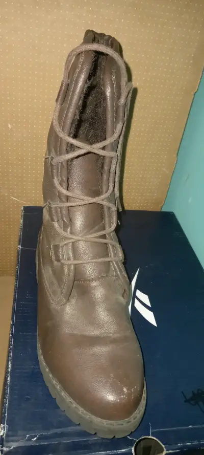 Botas de cuero marrón para Mujer - miniatura 1