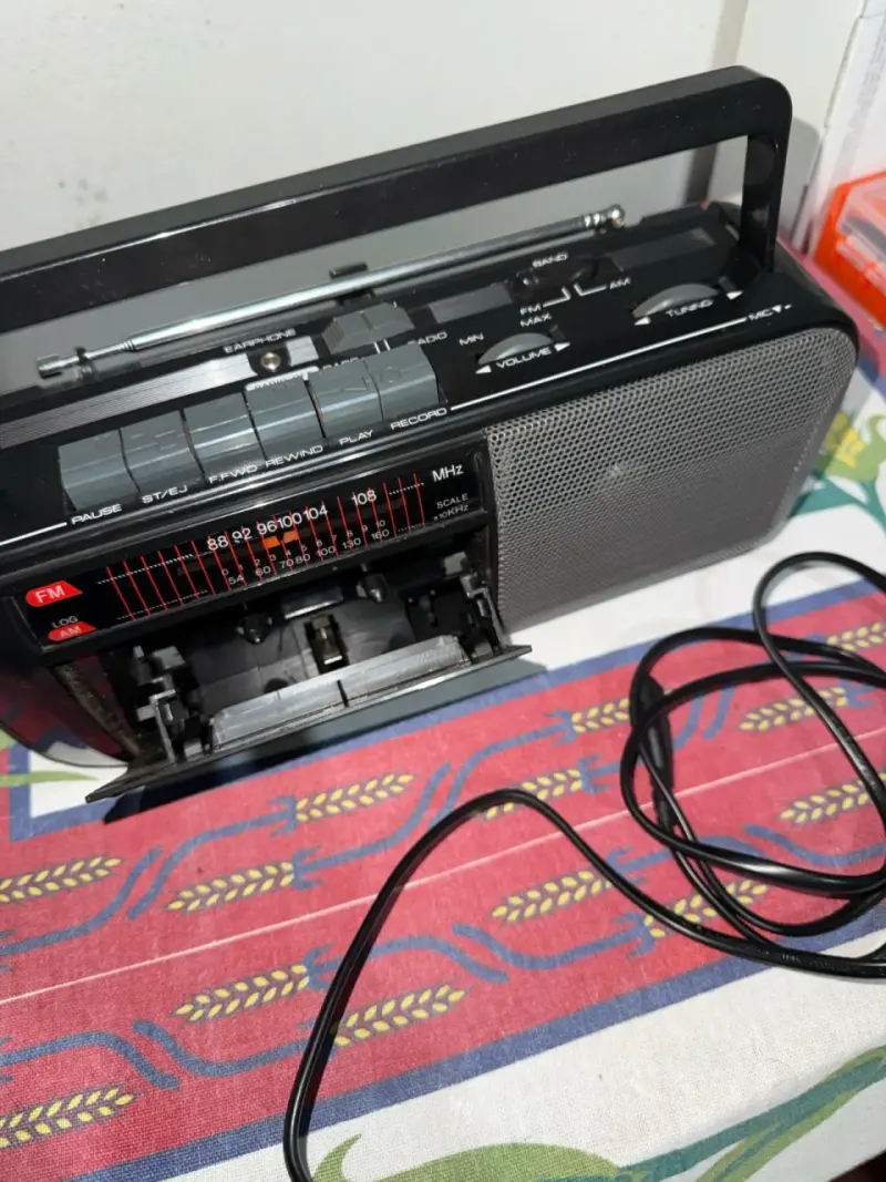 Radio cassette Kioto AM/FM con grabadora - 4