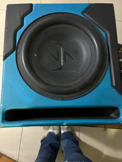 Subwoofer Lightning Audio con Amplificador Boss 2200W - miniatura 1