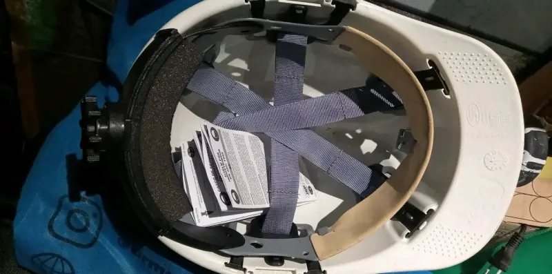 Casco de seguridad blanco con ajuste - 3