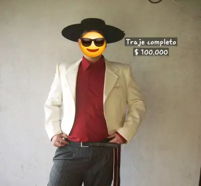 Traje de huaso chileno completo elegante - miniatura 1