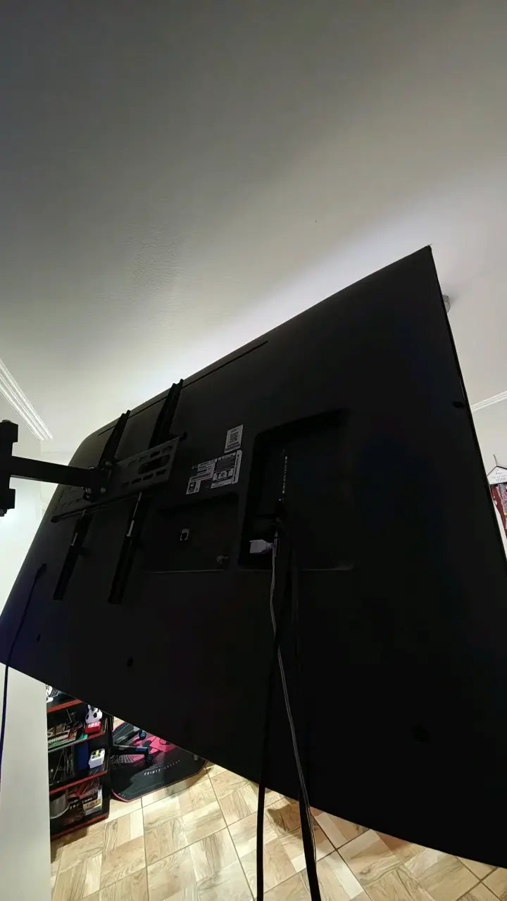 Televisor LED Full HD 50 pulgadas - 5