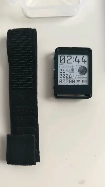 Reloj de tinta electrónica (e-ink), watchy - miniatura 1