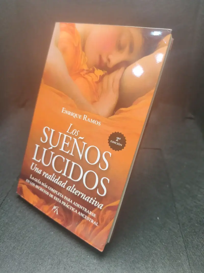 Libro 'Los Sueños Lúcidos' de Enrique Ramos - 3