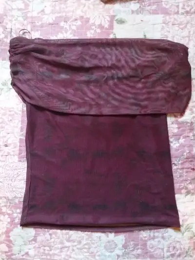 Top de mujer off-shoulder color burdeos - miniatura 1