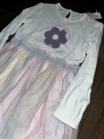 3 Vestido de niña - miniatura 4