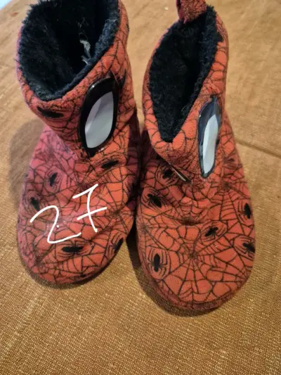 Zapatillas deportivas para niños Puma talla 27 - miniatura 1