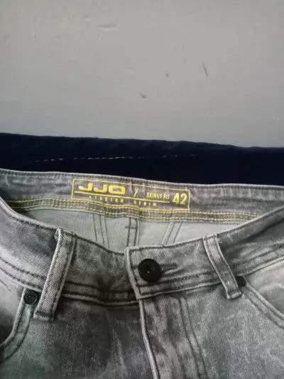Jeans grises skinny fit talla 42 - miniatura 1