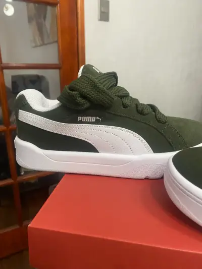 Zapatillas deportivas Puma verde y blanco - miniatura 2