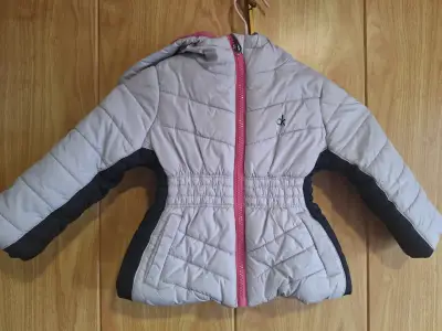 Chaqueta de invierno para niña Calvin Klein gris - miniatura 1