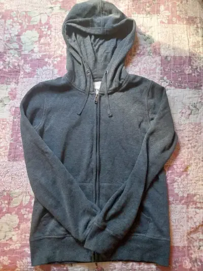 Polerón con capucha gris oscuro para mujer - miniatura 1