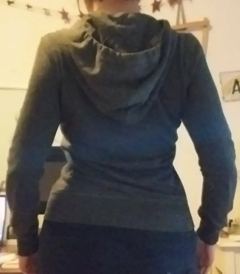 Polerón con capucha gris oscuro para mujer - 3