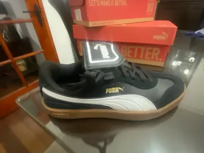 Zapatillas deportivas Puma negras y blancas - miniatura 3