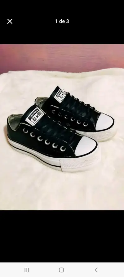 Zapatillas blancas Guess Love en buen estado - miniatura 2