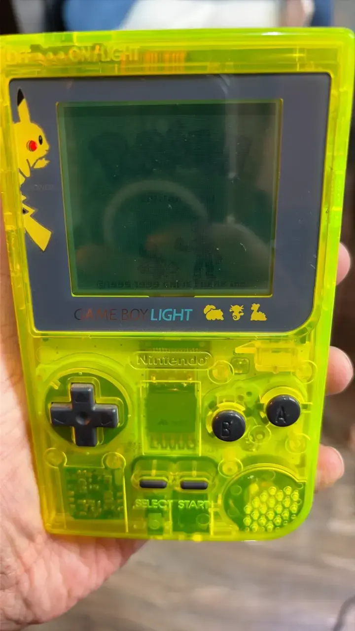 Game Boy Light  Transparent - 3