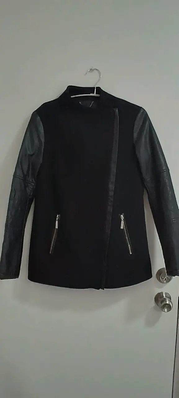 Chaqueta negra Mossimo, talla S - 2