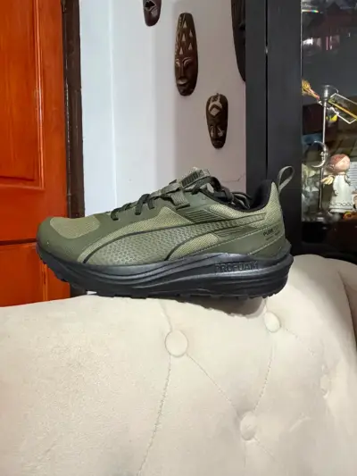 Zapatillas deportivas verdes Puma Profoam - miniatura 1