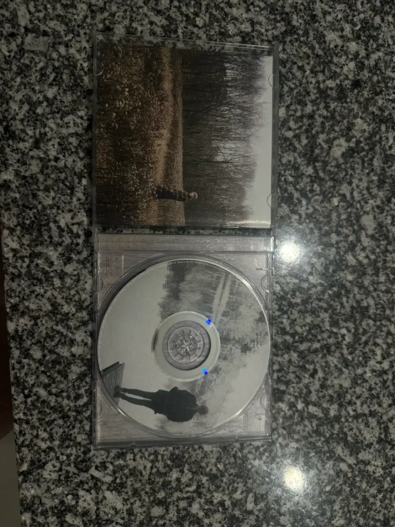 CD de música Evermore de Taylor Swift - 2