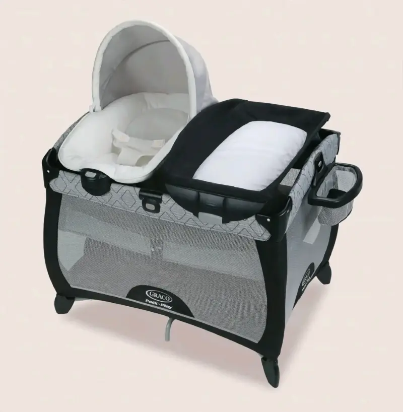 Cuna Corral Graco Pack 'n Play con Cambiador - 4