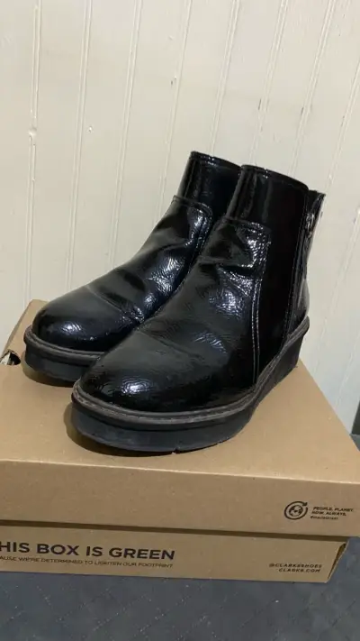 Botines Clarks mujer charol - miniatura 2