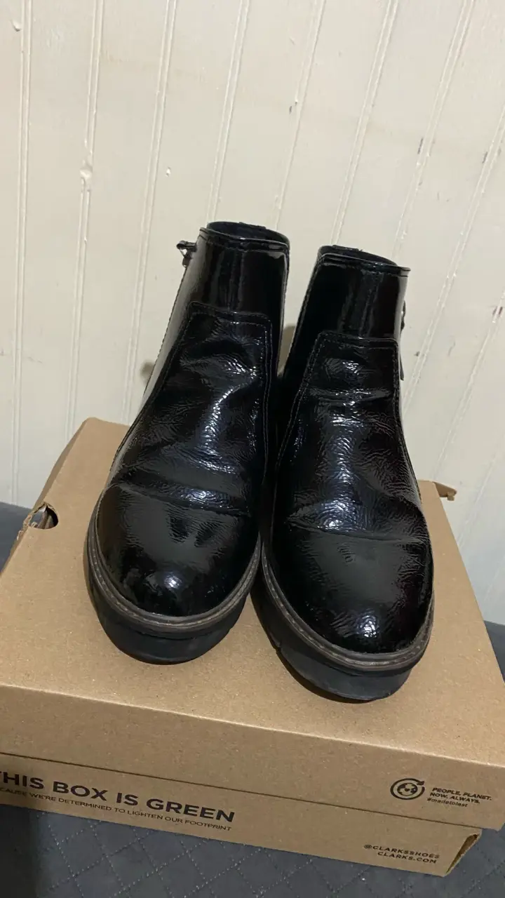 Botines Clarks mujer charol - 3
