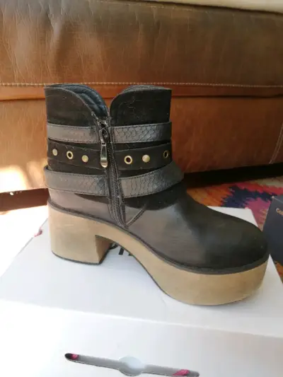 Botines de eco cuero negro - miniatura 3