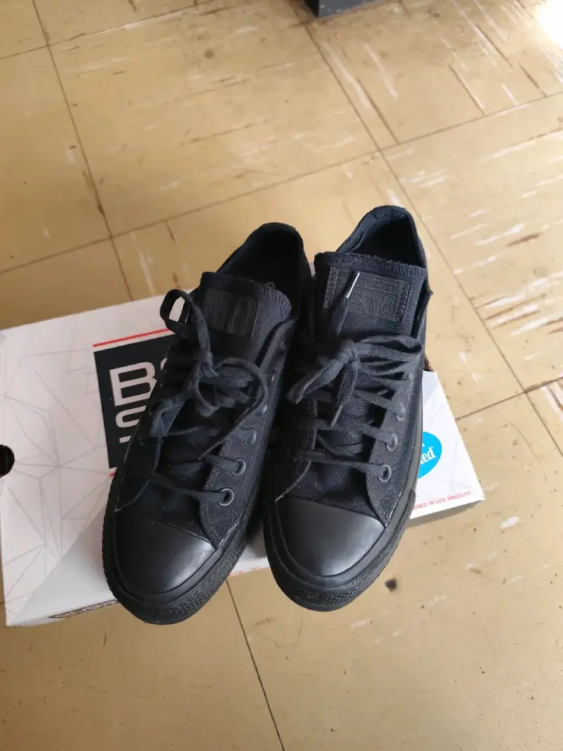 Zapatillas negras Converse All Star unisex - 4