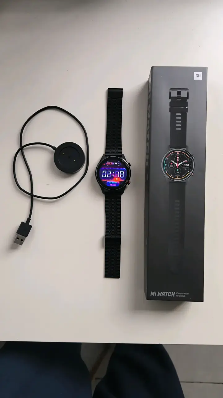 Reloj inteligente Xiaomi Mi Watch con cargador - 1
