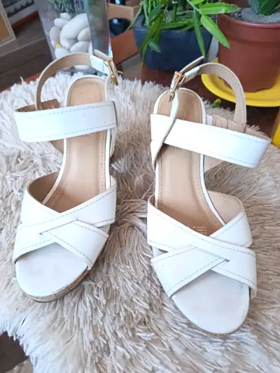 Sandalias Gacel de tacón alto blancas con corcho - miniatura 4