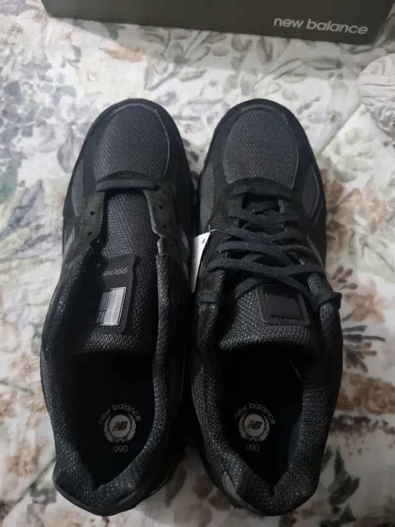 Zapatillas deportivas negras New Balance 990 - 1
