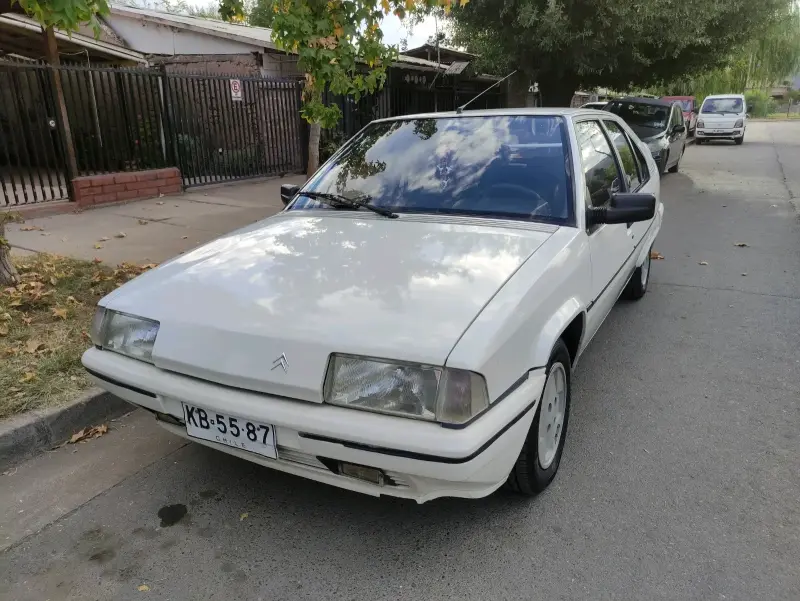 Citroën BX blanco en buen estado - 1