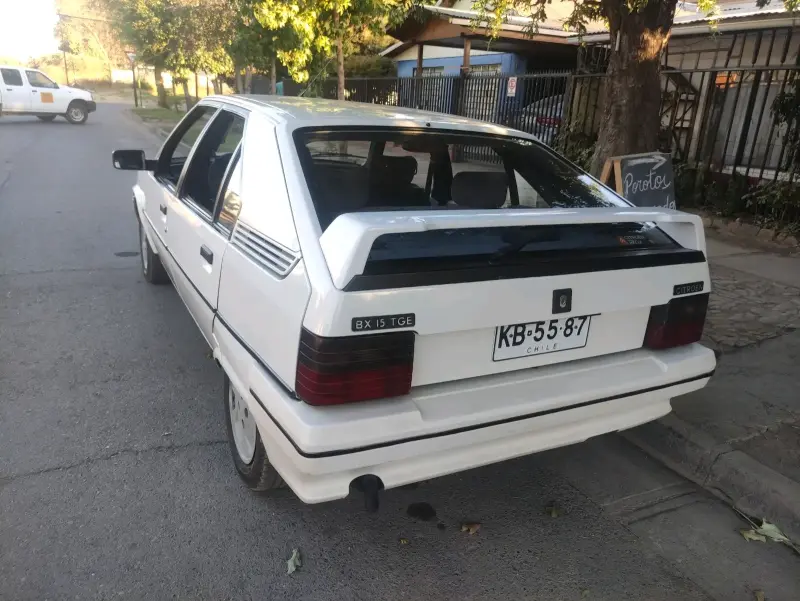 Citroën BX blanco en buen estado - 5