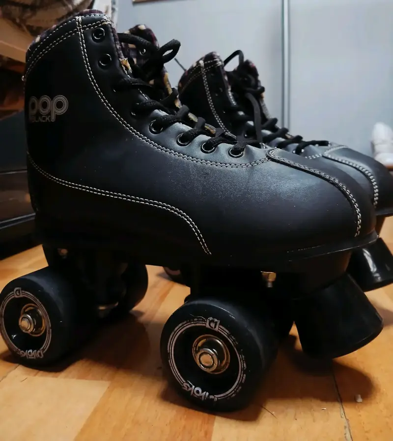 Patines de Cuatro Ruedas Divoks - 1