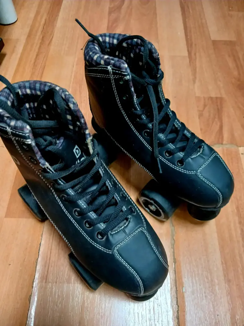 Patines de Cuatro Ruedas Divoks - 2