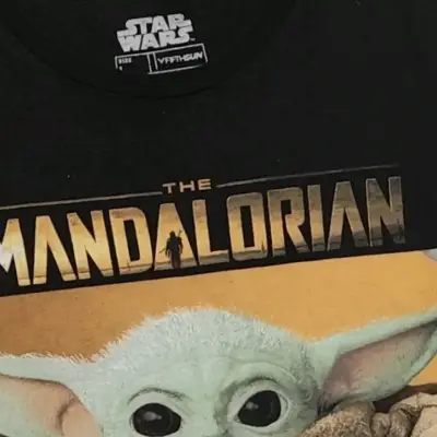Polera Negra The Mandalorian Star Wars - miniatura 3