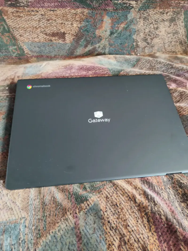 Laptop Gateway Chromebook con pantalla de 15 pulgadas - 2
