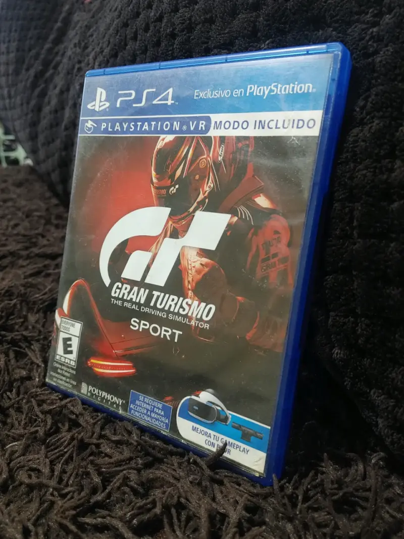 Juego PS4 Gran Turismo Sport en buen estado - 2