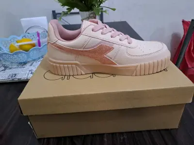 Zapatillas Diadora Rosadas para Mujer Talla 36 - miniatura 1