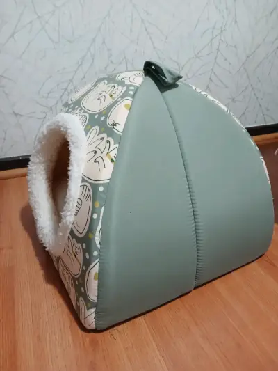 Cama para gato iglú con diseño de gatos - miniatura 2
